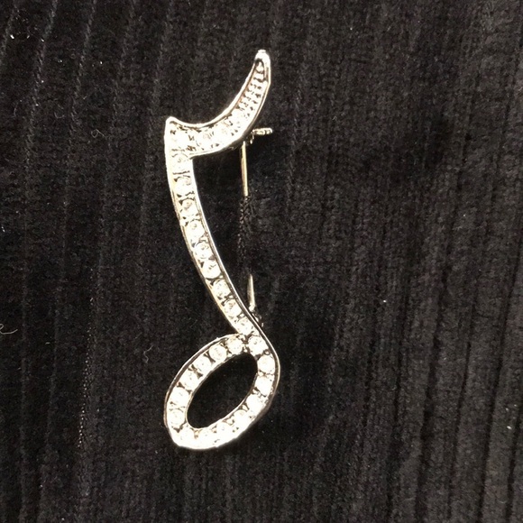 Quarter Note Brooch - Picture 4 of 5